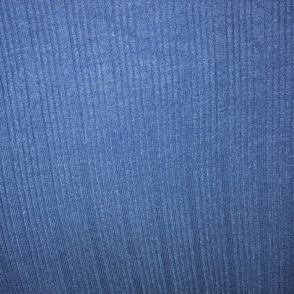 Blue crop top - Picture 3 of 3